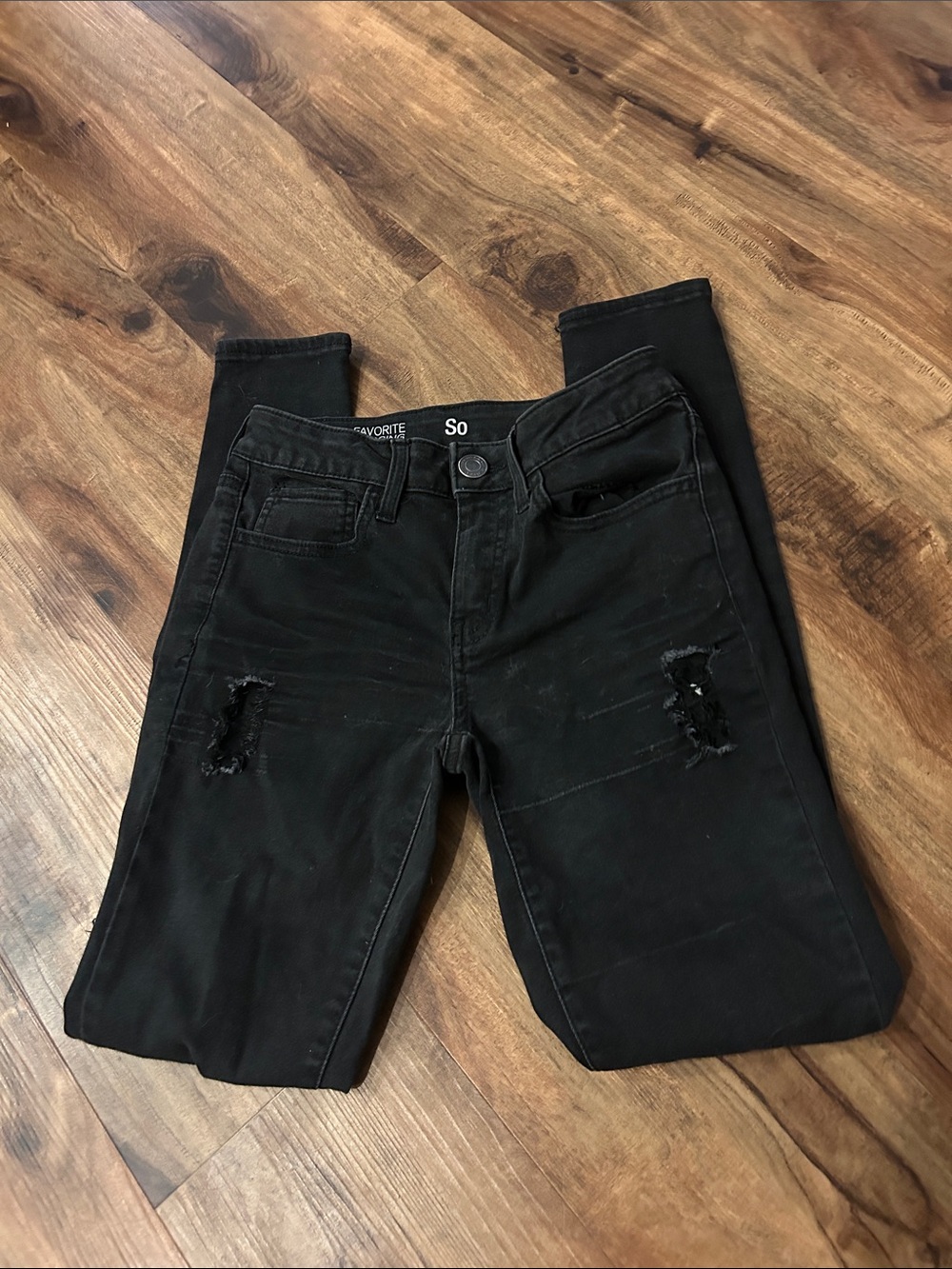 SO Black Distressed Women's Skinny Jeans